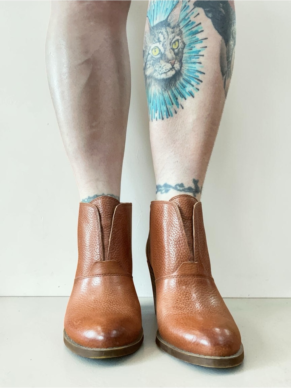 Lucky Brand Ehllen Leather cognac tan Heeled Ankle Booties-9 - Picture 3 of 10